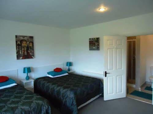 Hazelbrook Killarney Hotel ภายนอก รูปภาพ